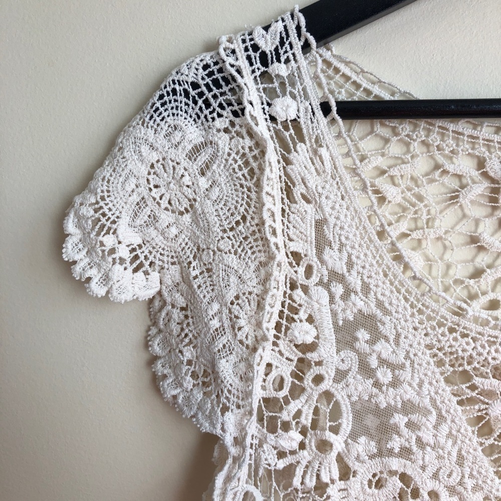 𝅺CREAM lace and crochet overlay - Picture 5 of 6